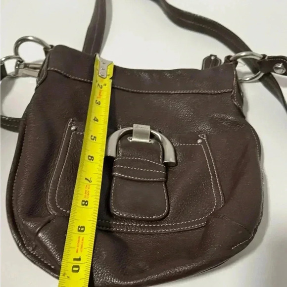 b makowsky crossbody purse - Picture 9 of 11